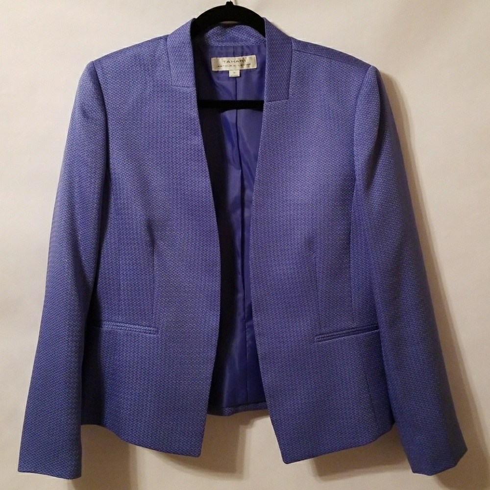 Tahari Blazer